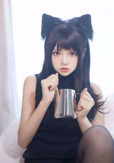 丰满女老板bd高清2