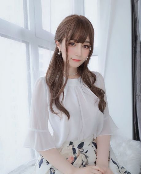 黑色的皮肤上哭泣的女人在线观看