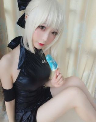 都市女孩第一季 美剧